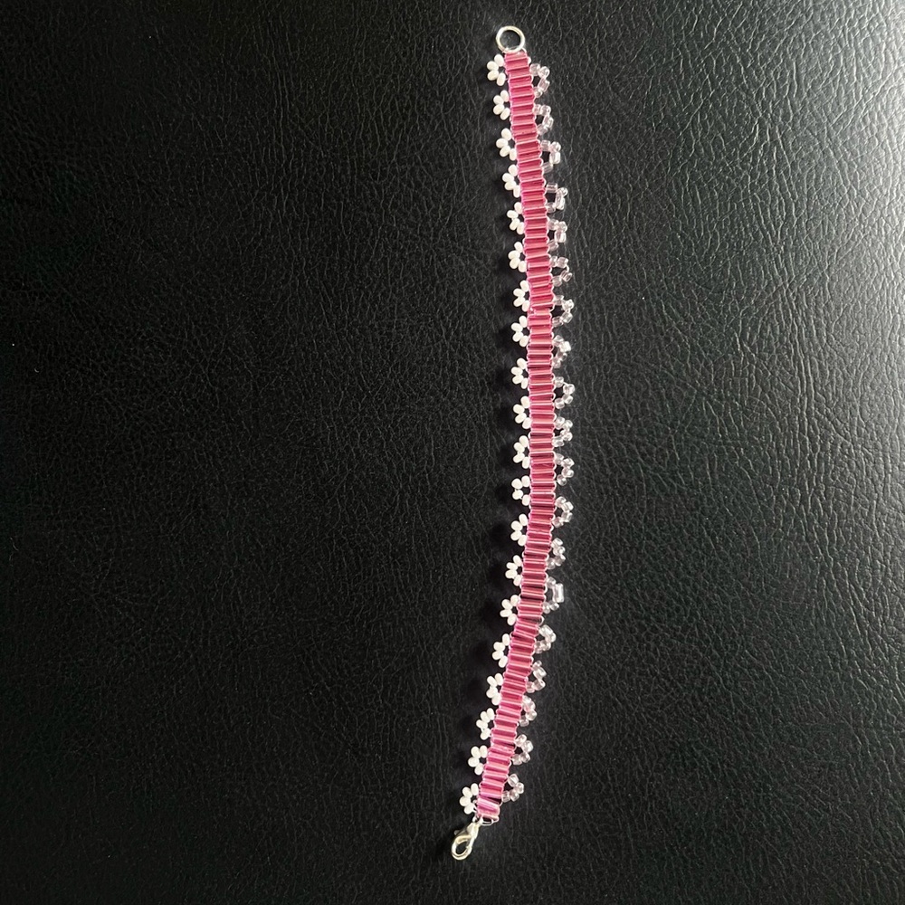Beaded Pink Daisy Bracelet – Coquette Fairycore Charm